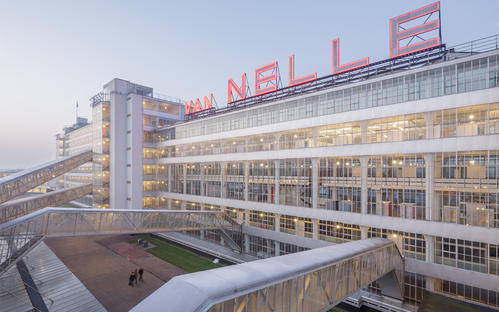 Nu ook in Rotterdam bij de Van Nelle Fabriek